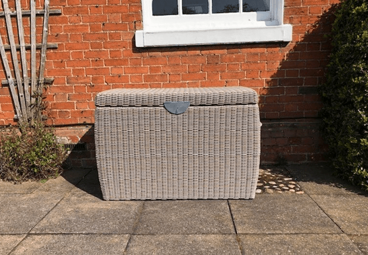 Meteor Cushion Box - Kubek Furniture
