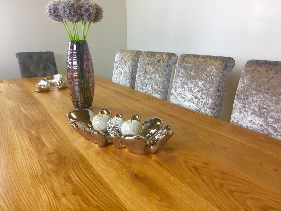 The Quercus Oak Classic Through-Leg Table
