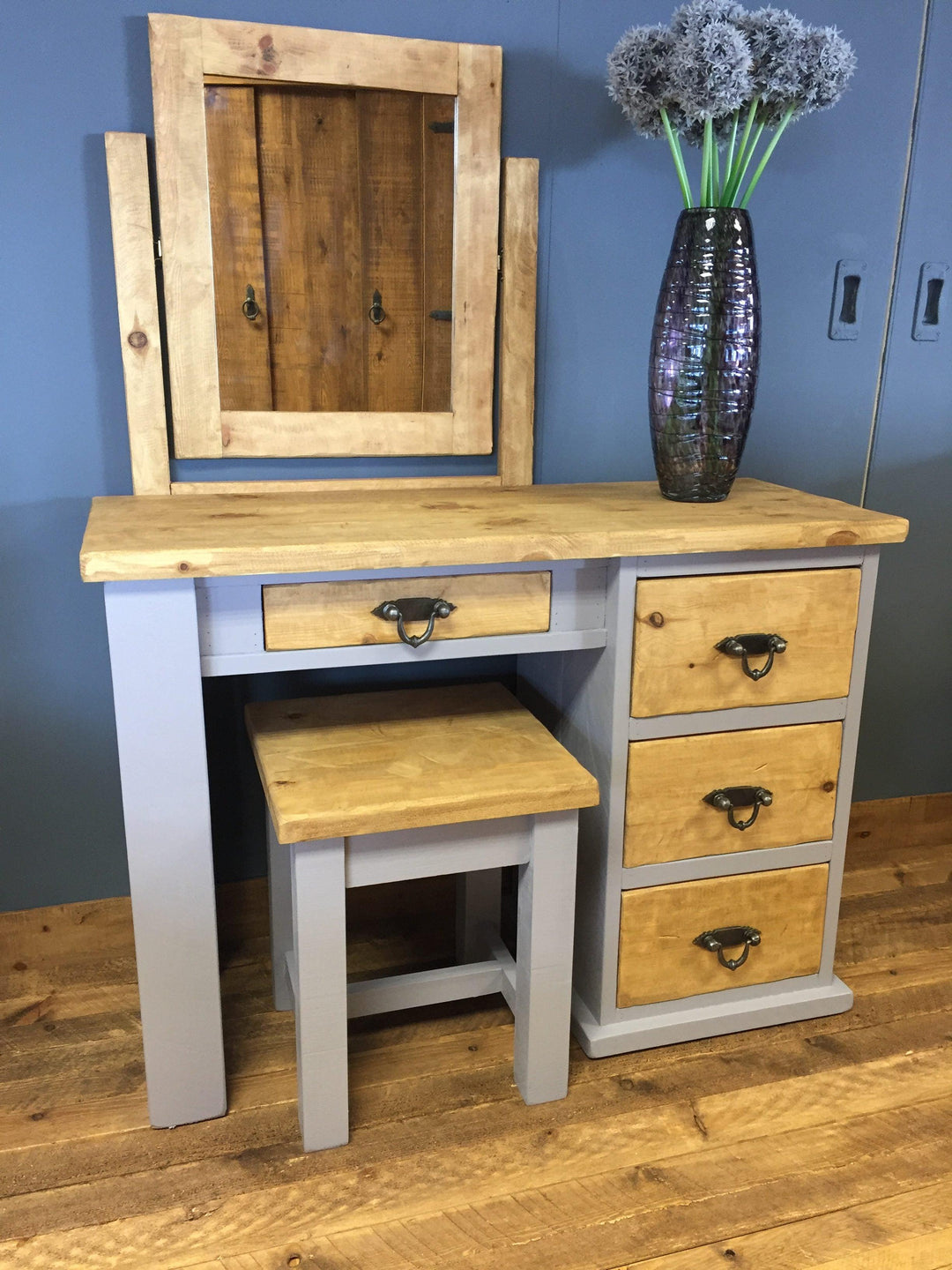 The Artisan Painted Single Pedestal Dressing Table – Kubek Furniture