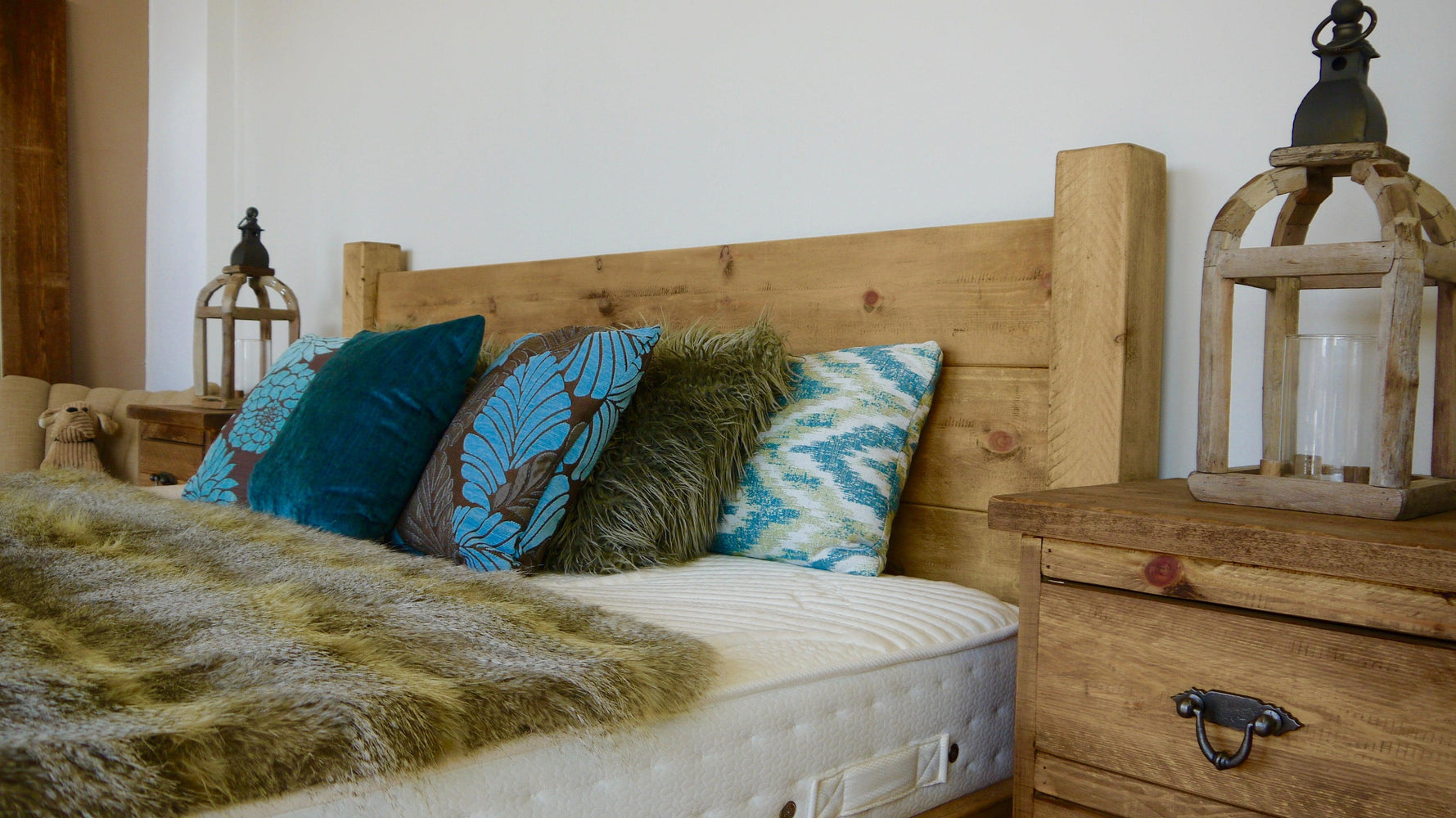 The Artisan Waxed Low Plank Bed